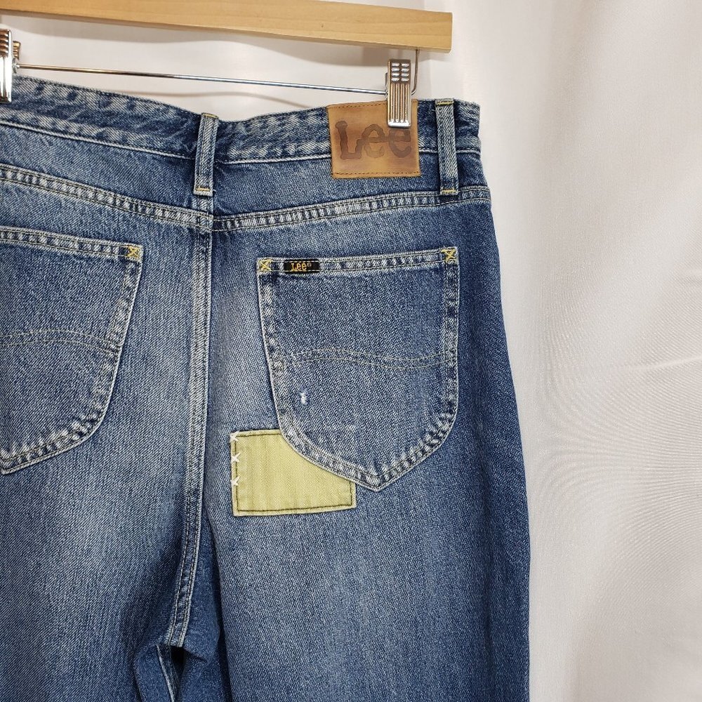 LEE Nwt Modern Vintage High Rise Straight Leg Ankle Jeans 31 Faded Look Patches - Picture 10 of 12